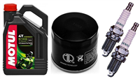 SUZUKI VLR 1800 C / R INTRUDER 2008-2013 olej + filtr HF138 + świece U24ETR-20365